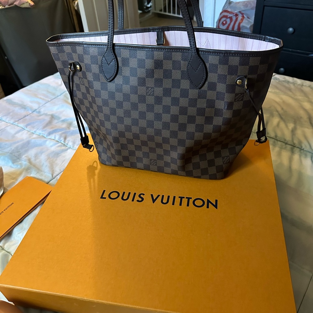 Louis Vuitton Brown Checkered Women's Bag